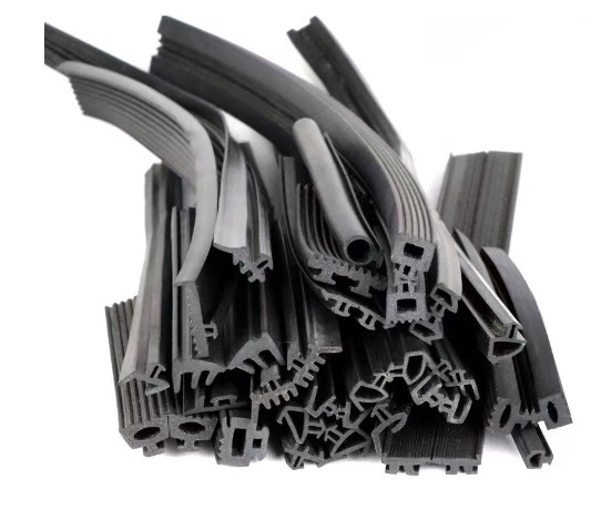 Zastosowany rozmiar D-Type EPDM Foam Adhesive Door Seal Strips Anti-Dust Rubber for Windows Doors